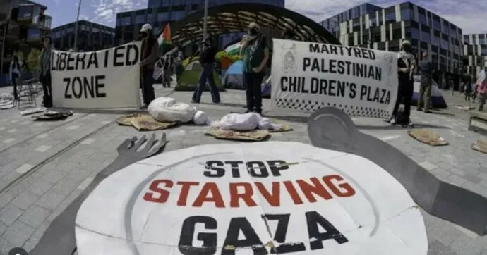I dipendenti di Microsoft protestano contro la complicità dell’azienda nel genocidio di Gaza (e contro i licenziamenti nel mondo high tech)