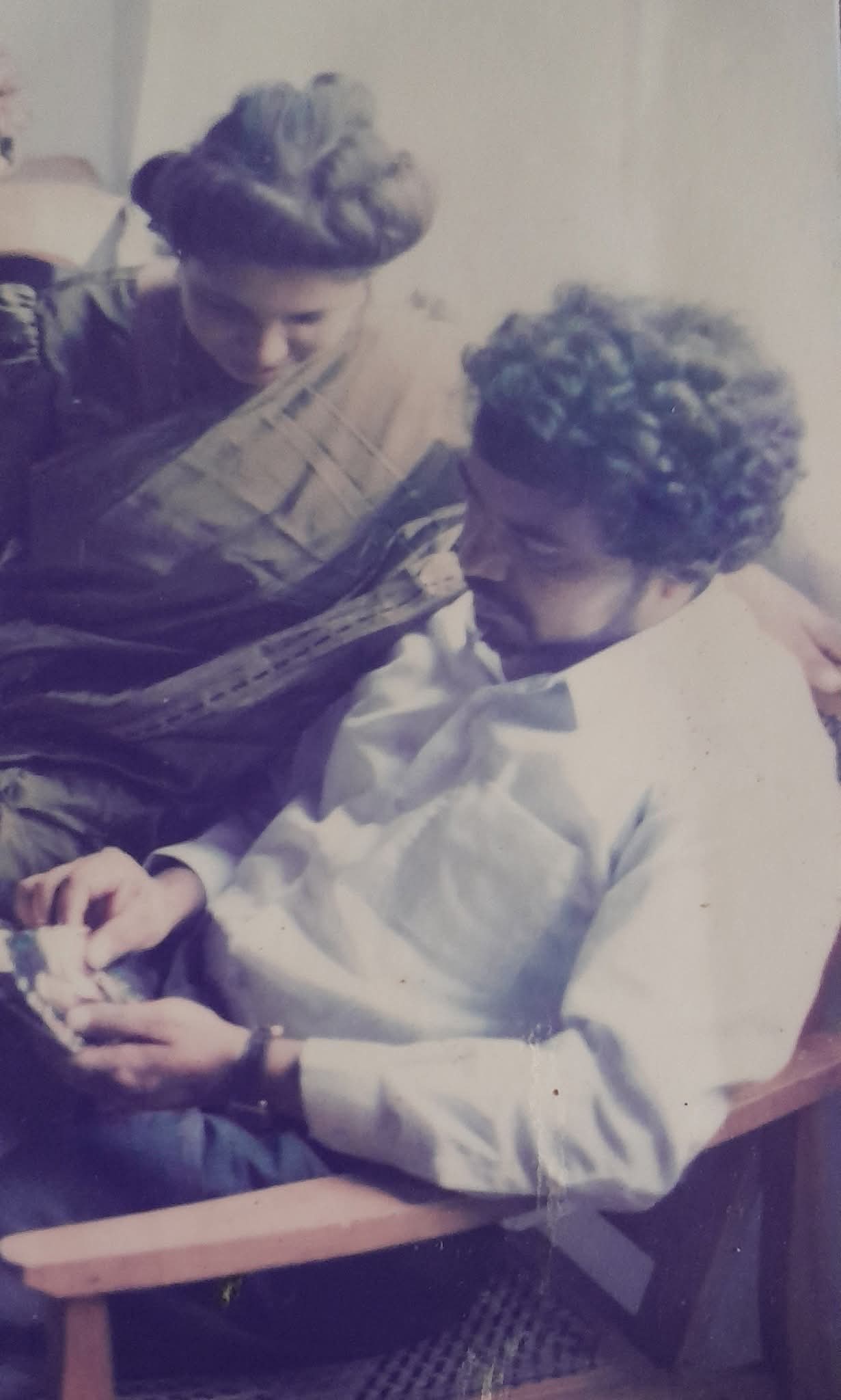 ආදර ප්‍රගීත්,