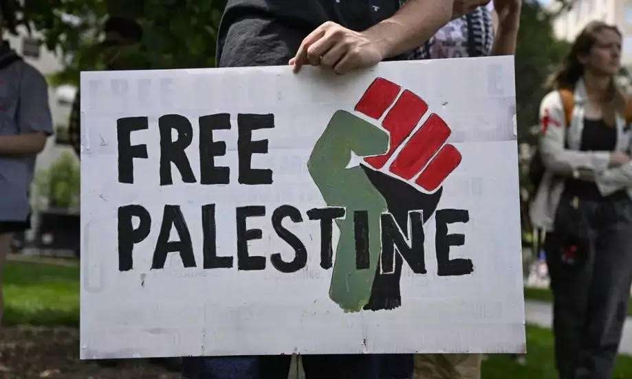 ඊශ්‍රායලය ප්‍රජාතන්ත්‍රවාදයක් නොවන අතර බටහිරයන්ට ඇස් ඇරීමට කාලයයි